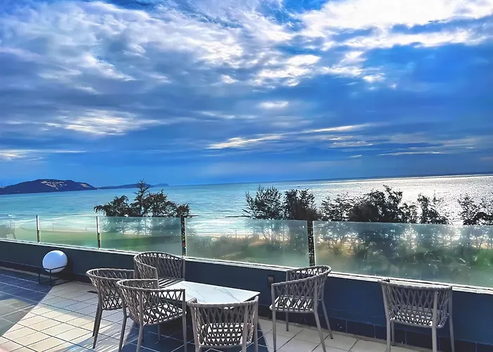 Sea View Premier Apartment - Apec Mandala Mui Ne